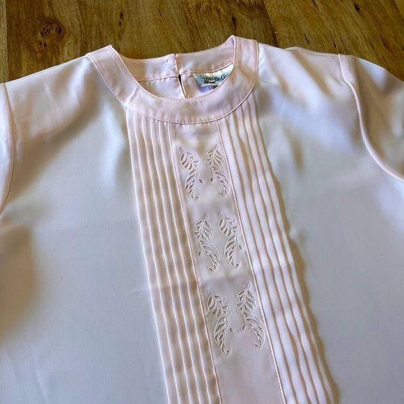 Short Sleeve Vintage Blouse - Picture 4 of 6